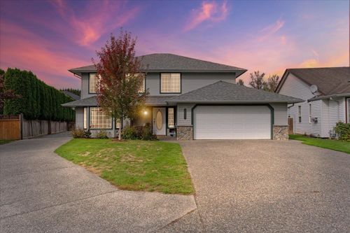 46259 Ranchero Dr, Chilliwack, BC, V4Z1K2 | Card Image