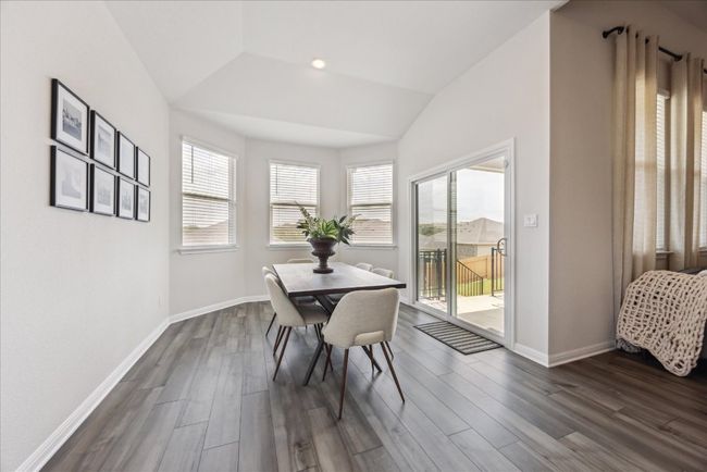552 Sue Peaks Loop, House other with 4 bedrooms, 3 bathrooms and 2 parking in Dripping Springs TX | Image 5