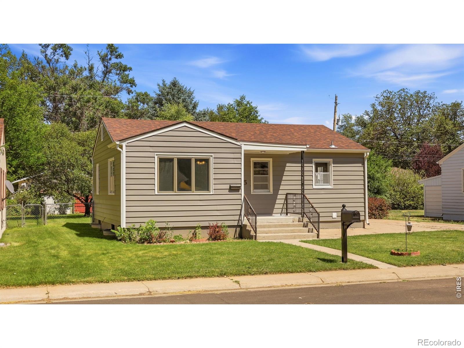 Residential in Brush 2