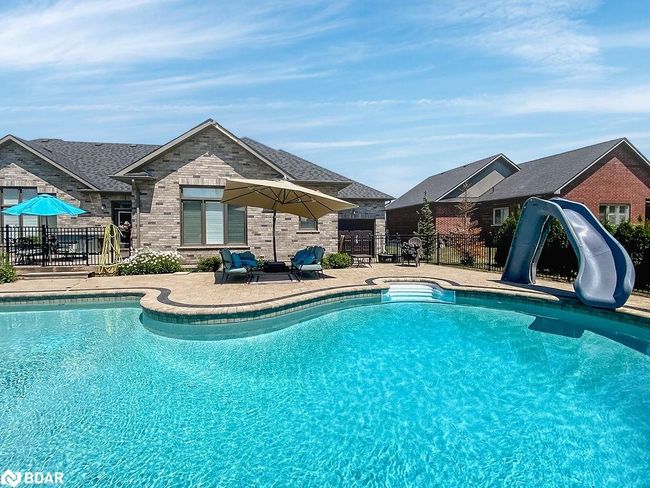 25 Mennill Drive, House other with 4 bedrooms, 4 bathrooms and 13 parking in Snow Valley ON | Image 43