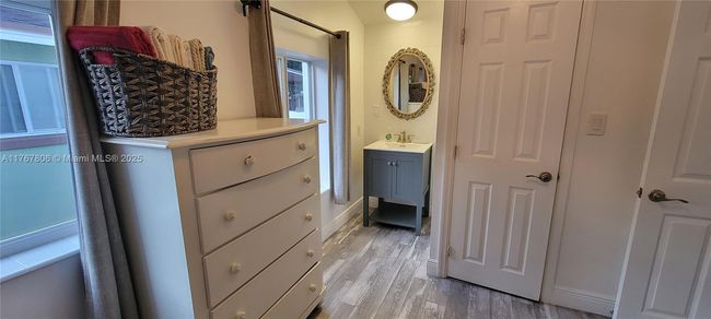 1 - 2231 Sw 17 Th Ter, House other with 5 bedrooms, 4 bathrooms and null parking in Miami FL | Image 24