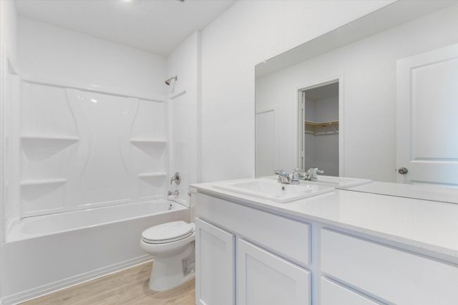 252 Sambre St, House other with 3 bedrooms, 2 bathrooms and 2 parking in Kyle TX | Image 7