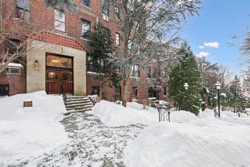 apt-4-315 Tappan St, Brookline, MA, 02445-5338 | Card Image