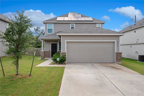 994 Crossing Dr, Bryan, TX, 77803-1698 | Card Image
