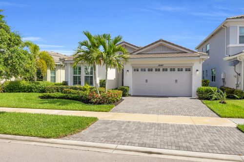 15187 Goldfinch Cir, Westlake, FL, 33470-7002 | Card Image