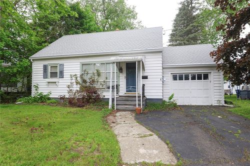 730 W 1st St, Elmira, NY, 14905-2211 | Card Image