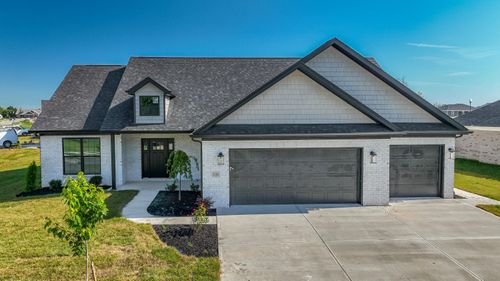 520 Chickasaw Dr, Richmond, KY, 40475-9067 | Card Image