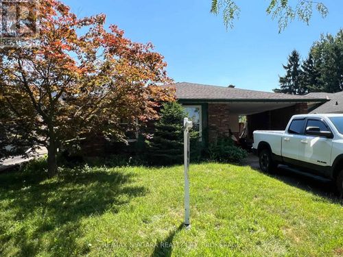 6086 Eldorado Ave, Niagara Falls, ON, L2H2E7 | Card Image