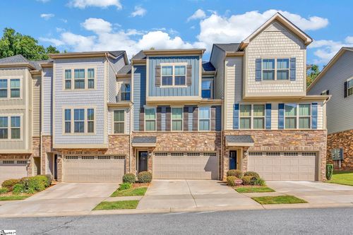 28 Questover Dr, Greenville, SC, 29607-4015 | Card Image