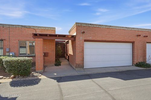 282 E Ponderosa St, Tucson, AZ, 85705-1722 | Card Image