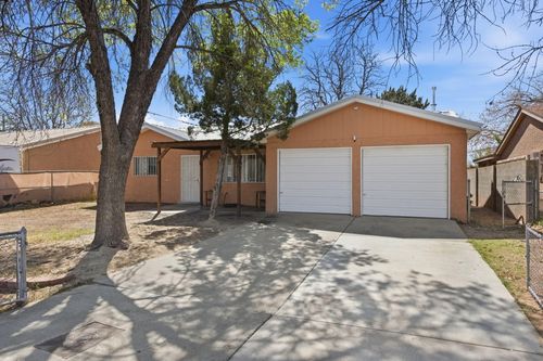 2716 Apple Valley Ave, Albuquerque, NM, 87105-6308 | Card Image