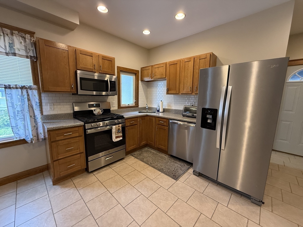Residential Lease in Boston 4
