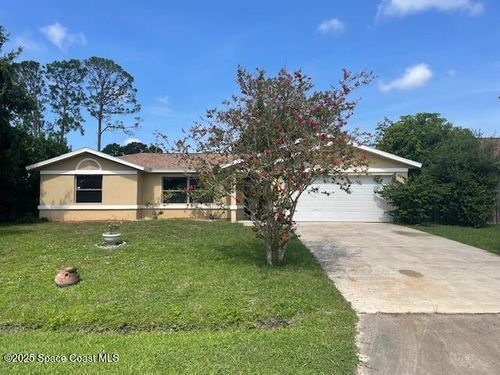 1030 Lee Ave Nw, PALM BAY, FL, 32907-7976 | Card Image