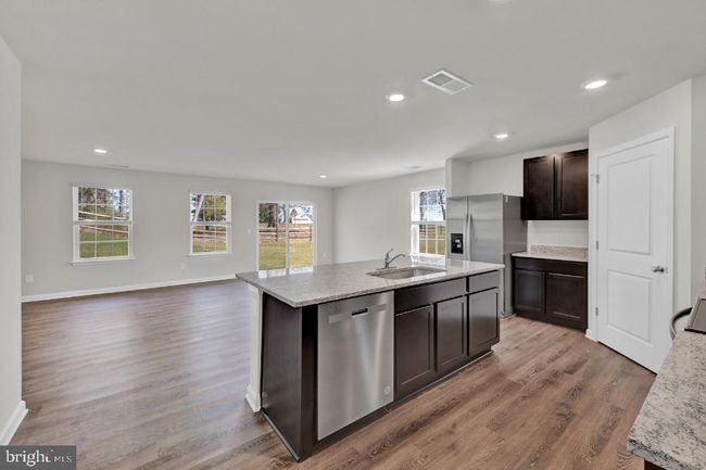 110 Hemphill St, House other with 4 bedrooms, 2 bathrooms and null parking in STEPHENS CITY VA | Image 5