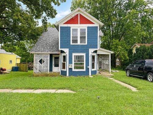 320 Pontiac St, Tonica, IL, 61370-9596 | Card Image