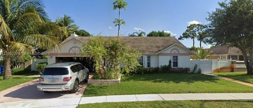 110 Hemingway Ct, Royal Palm Beach, FL, 33411-1504 | Card Image