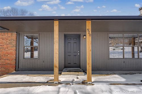 920 Woodview Dr, Skiatook, OK, 74070-4046 | Card Image