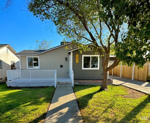 121 Moneta Avenue, Bakersfield, CA, 93308 | Card Image