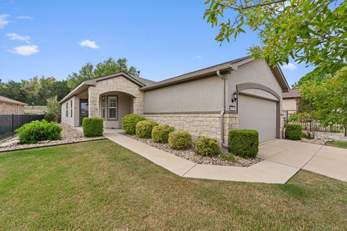 820 Salado Creek Ln, Georgetown, TX, 78633-6008 | Card Image