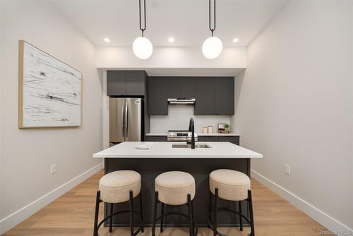 304-364 Main Street, Beacon, NY, 12508 | Card Image