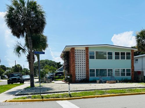 200 Hopkins St, Neptune Beach, FL, 32266-4825 | Card Image