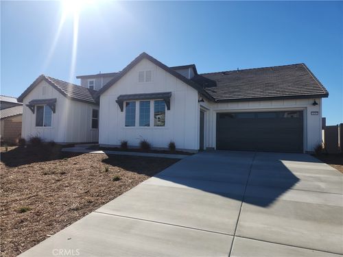 18397 Park Mountain Dr, Riverside, CA, 92508-8053 | Card Image
