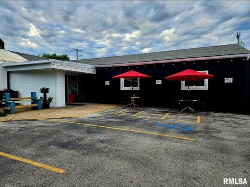 605 E 7th St, Tipton, IA, 52772-1959 | Card Image