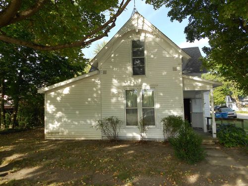 107 N Eward St, Converse, IN, 46919 | Card Image