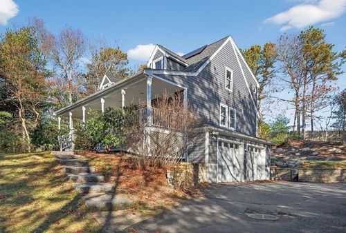 4 Robinwood Cir, Forestdale, MA, 02644-1629 | Card Image