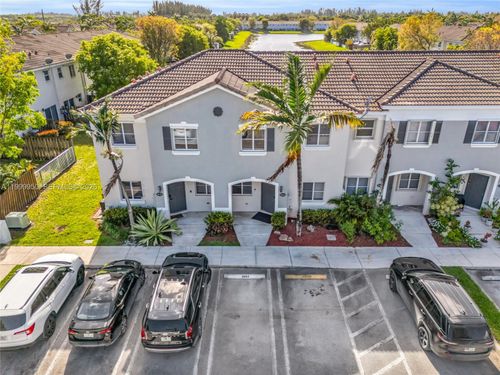 3064 Se 17th Ave, Homestead, FL, 33035-2351 | Card Image