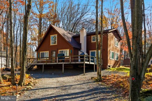 130 Beech Ln, Pocono Lake, PA, 18347-7707 | Card Image