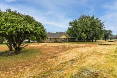 101 Stones Court, House other with 3 bedrooms, 2 bathrooms and null parking in Waxahachie TX | Image 3