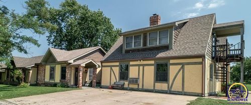 1505 Linn St, Valley Falls, KS, 66088-1100 | Card Image