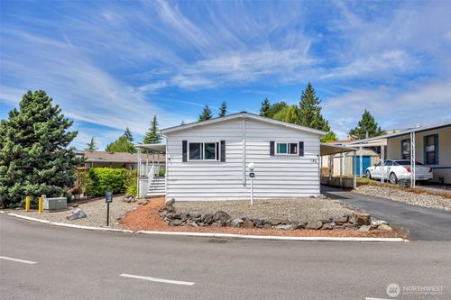 185-5900 64th St Ne, Marysville, WA, 98270-4853 | Card Image