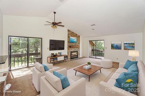 821 Mallard Head Ln, Mooresville, NC, 28117-8907 | Card Image