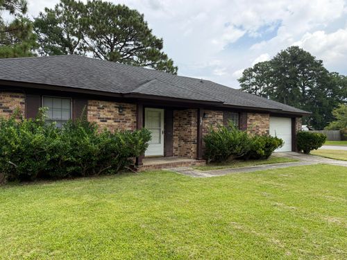 209 Longstreet St, Summerville, SC, 29486-2025 | Card Image