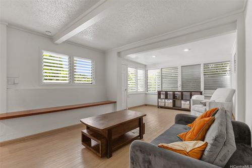44-149 Kauinohea Pl, Kaneohe, HI, 96744-2528 | Card Image