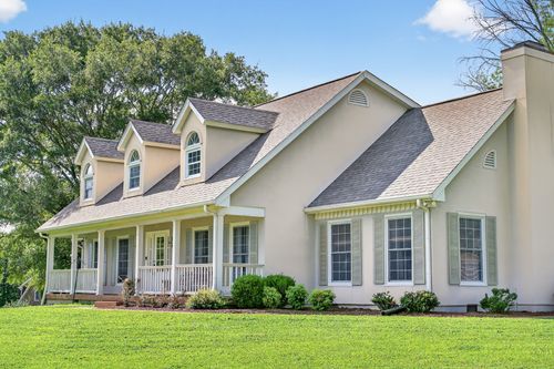 110 Applewood Valley Dr, Hendersonville, TN, 37075-5235 | Card Image