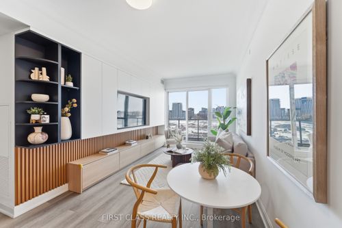 707-8 Water Walk Dr, Unionville, ON, L3R6L4 | Card Image