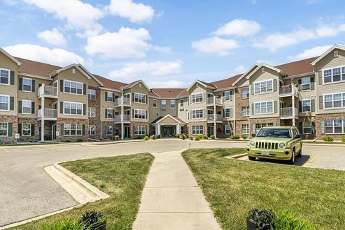 6801 Parkside Cir, Deforest, WI, 53532-2511 | Card Image