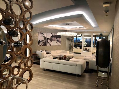 apt-2903-18555 Collins Ave, Sunny Isles Beach, FL, 33160-2770 | Card Image