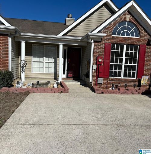 193 Hidden Cove Cir, PELHAM, AL, 35124-4878 | Card Image