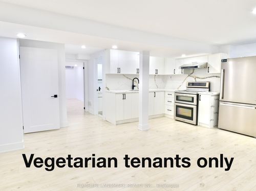 19 Rice Dr, Whitby, ON, L1N7Z2 | Card Image