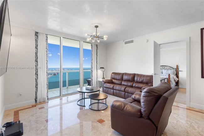 APT-4808 - 50 Biscayne Blvd, Condo with 2 bedrooms, 2 bathrooms and null parking in Miami FL | Image 17