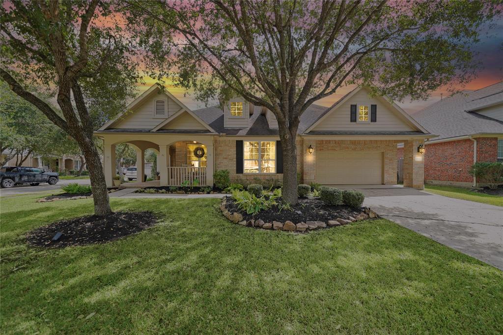 37th St, Barberton, OH 44203
