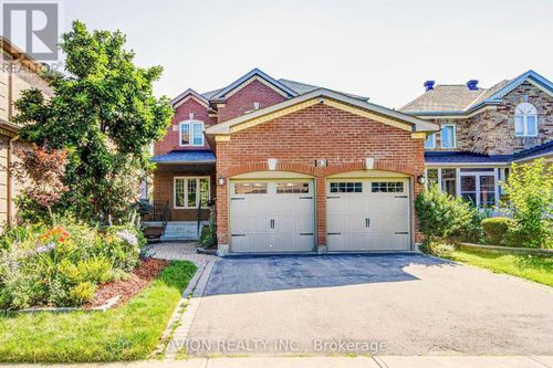 83 Stonebridge Blvd, Scarborough, ON, M1W4A8 | Card Image