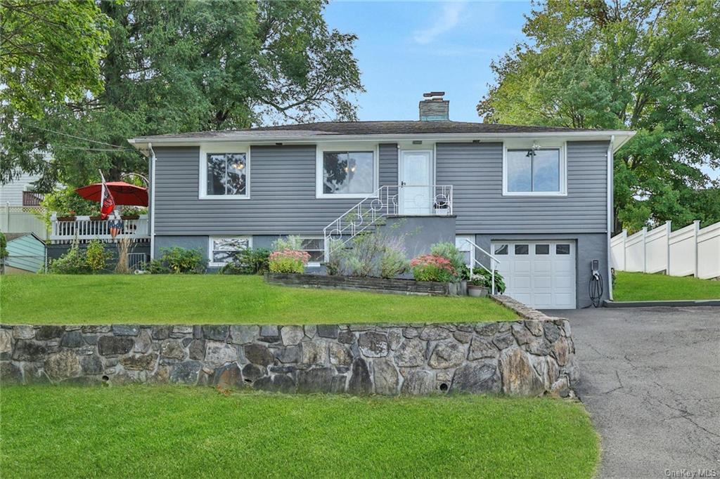 Sky Top Dr, Pleasantville, NY 10570