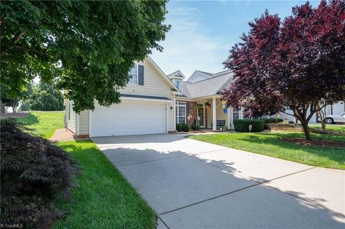 46 Wheel Wright Ct, Greensboro, NC, 27455-3447 | Card Image