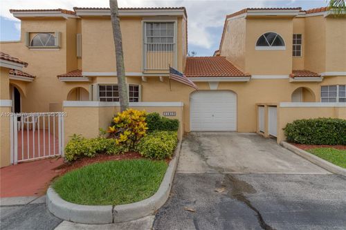 2d-11415 Lakeview Dr, Coral Springs, FL, 33071-6344 | Card Image