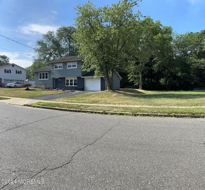 13 W Connecticut Concourse, House other with 4 bedrooms, 1 bathrooms and null parking in Jackson NJ | Image 2